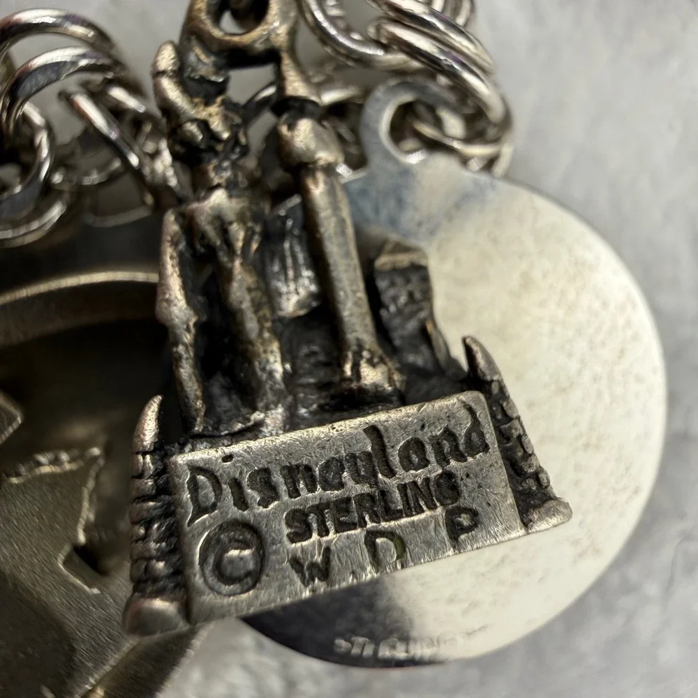 Vintage Mostly Sterling Silver Charm Bracelet Travel Souvenir Disneyland 7in